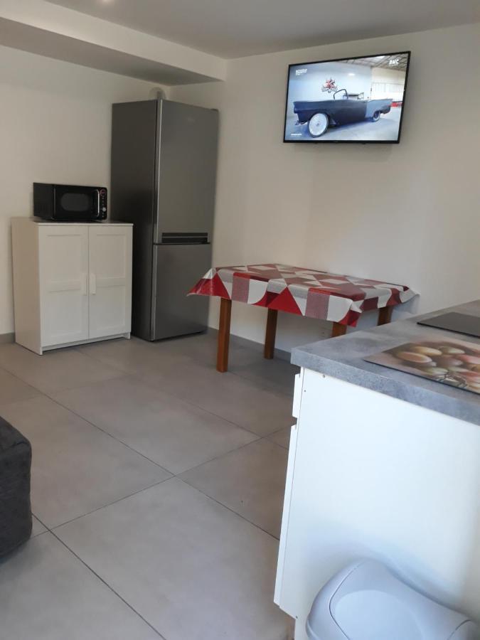 T2 Courte Duree Apartment Jonage Exterior photo